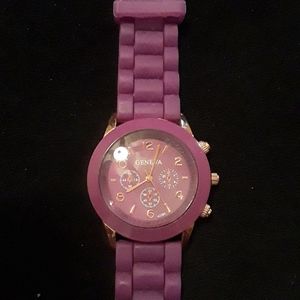 Geneva | Purple watch